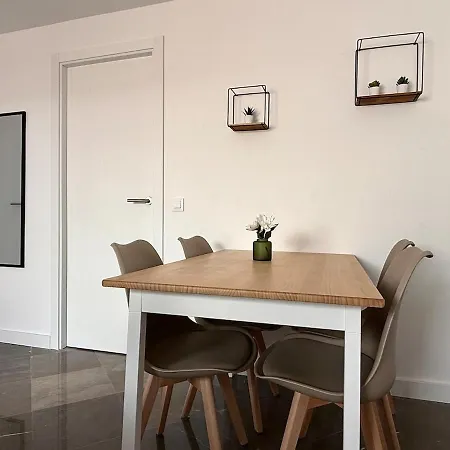 Cruz Conde Deluxe Apartamento Córdoba